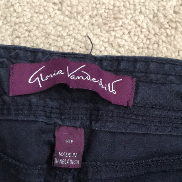 Gloria Vanderbilt Navy Blue long women’s shorts 14p - Picture 4 of 6